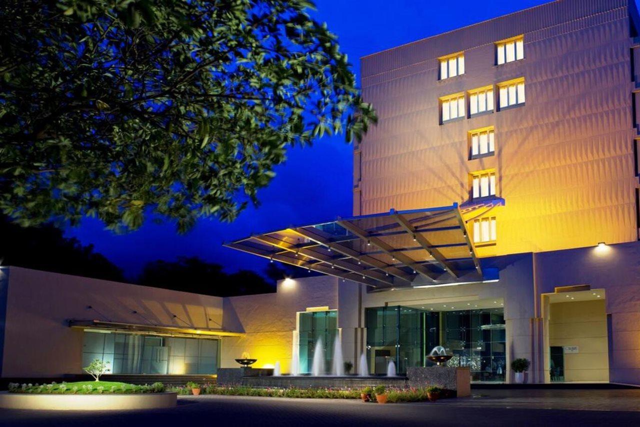 Blue Diamond Pune Ihcl Seleqtions Ngoại thất bức ảnh