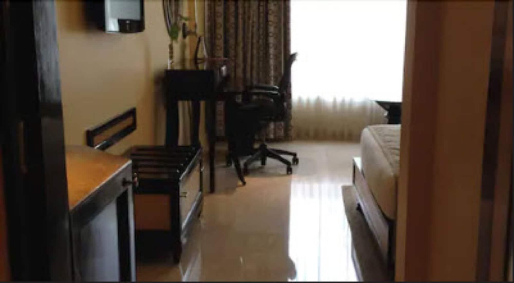 Blue Diamond Pune Ihcl Seleqtions Ngoại thất bức ảnh