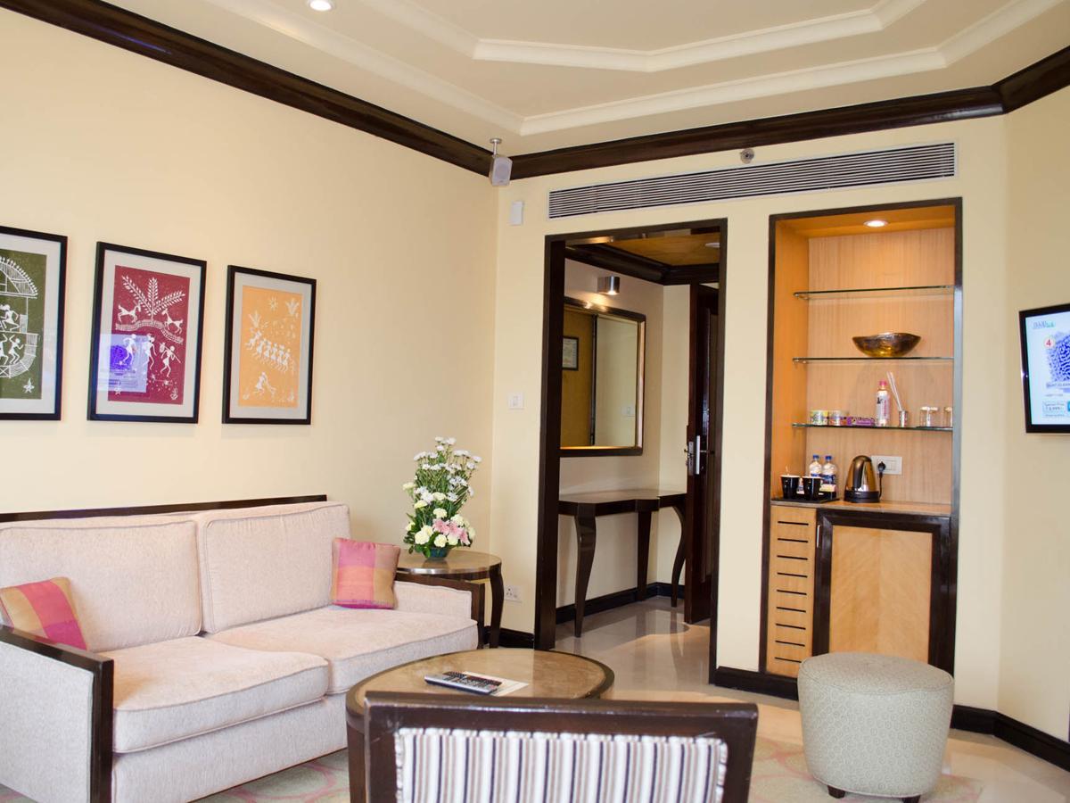 Blue Diamond Pune Ihcl Seleqtions Ngoại thất bức ảnh