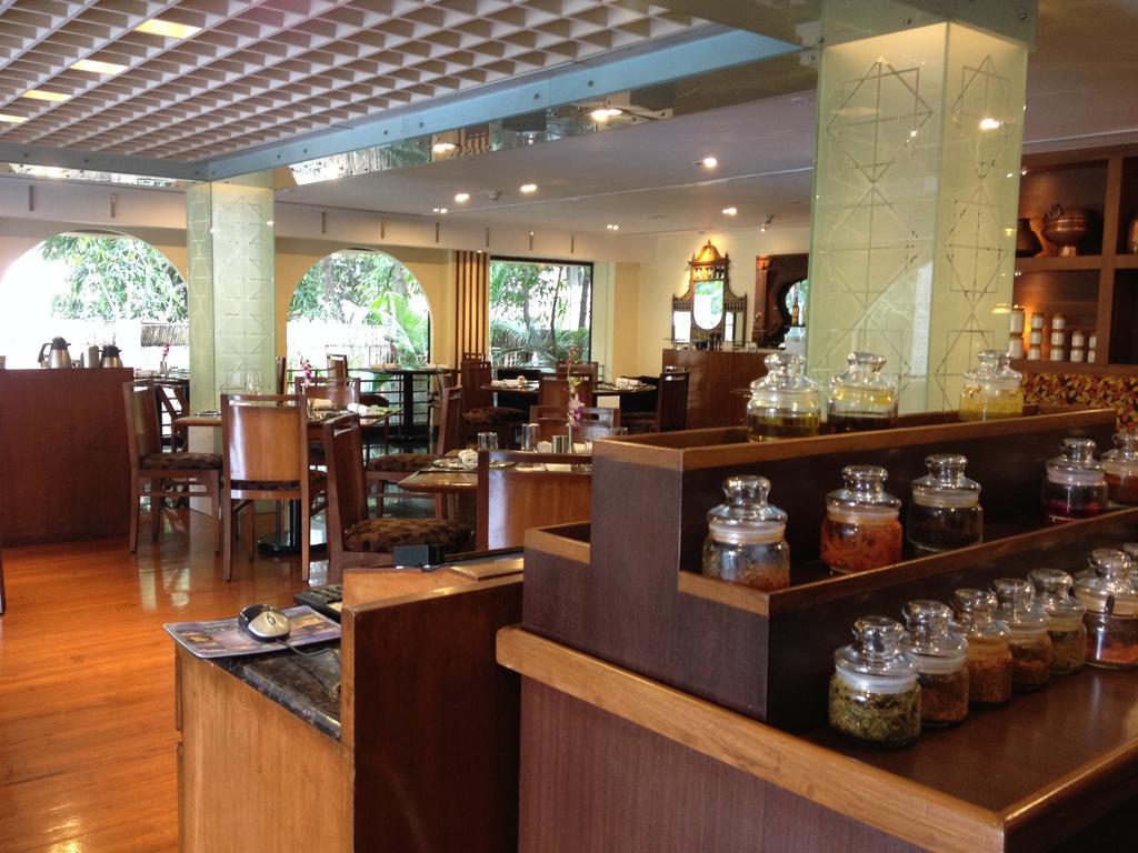 Blue Diamond Pune Ihcl Seleqtions Ngoại thất bức ảnh